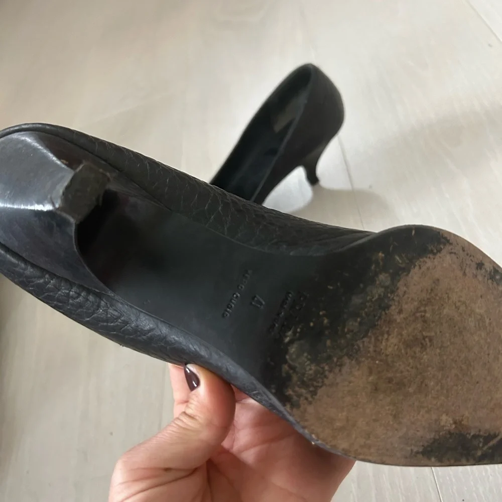 Prada Black Loafer Pointy Toe Kitten Heels Size 41